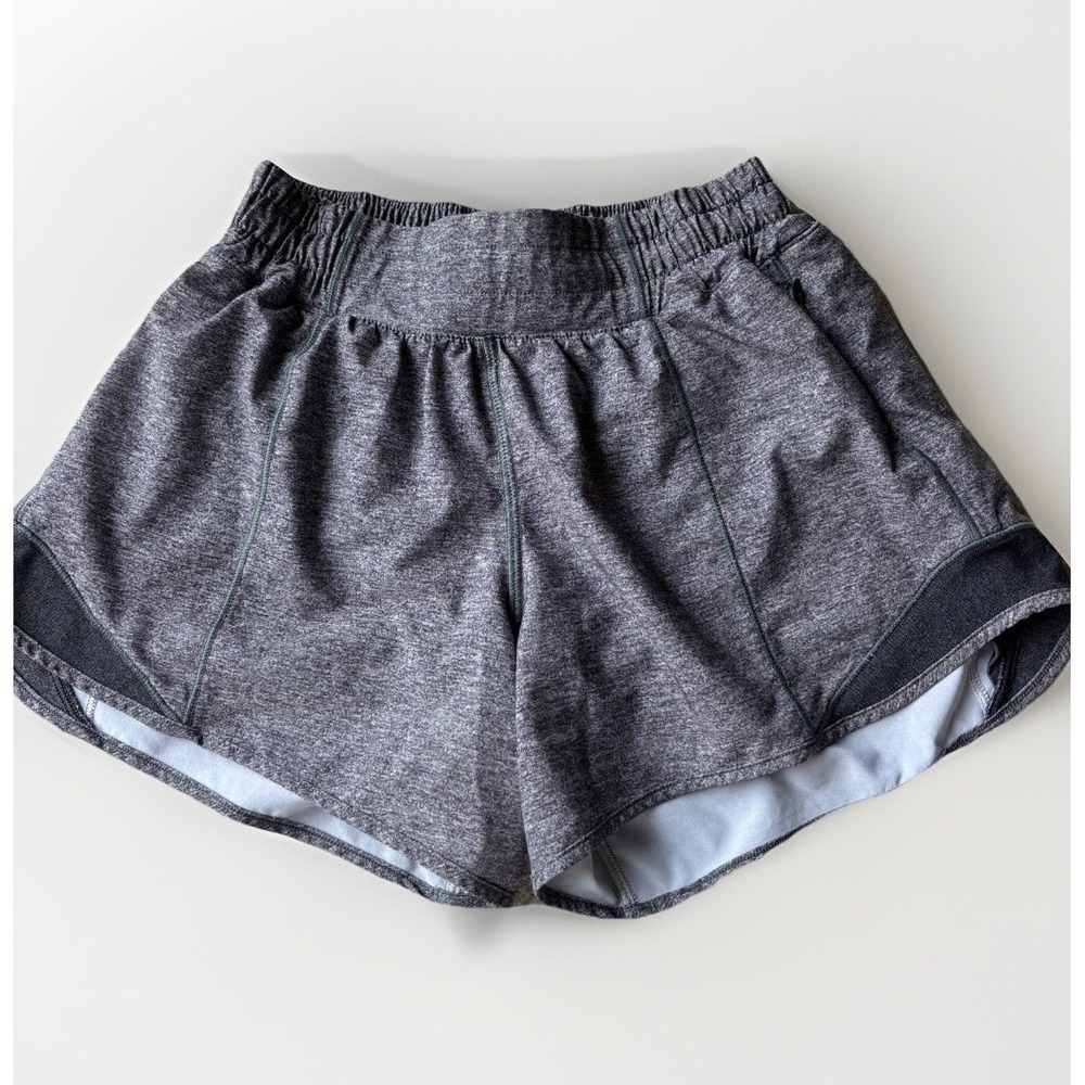 Lululemon Hotty‎ Hot Short II (Long 4") Heather Gray Swift Ultra Light Women's 2